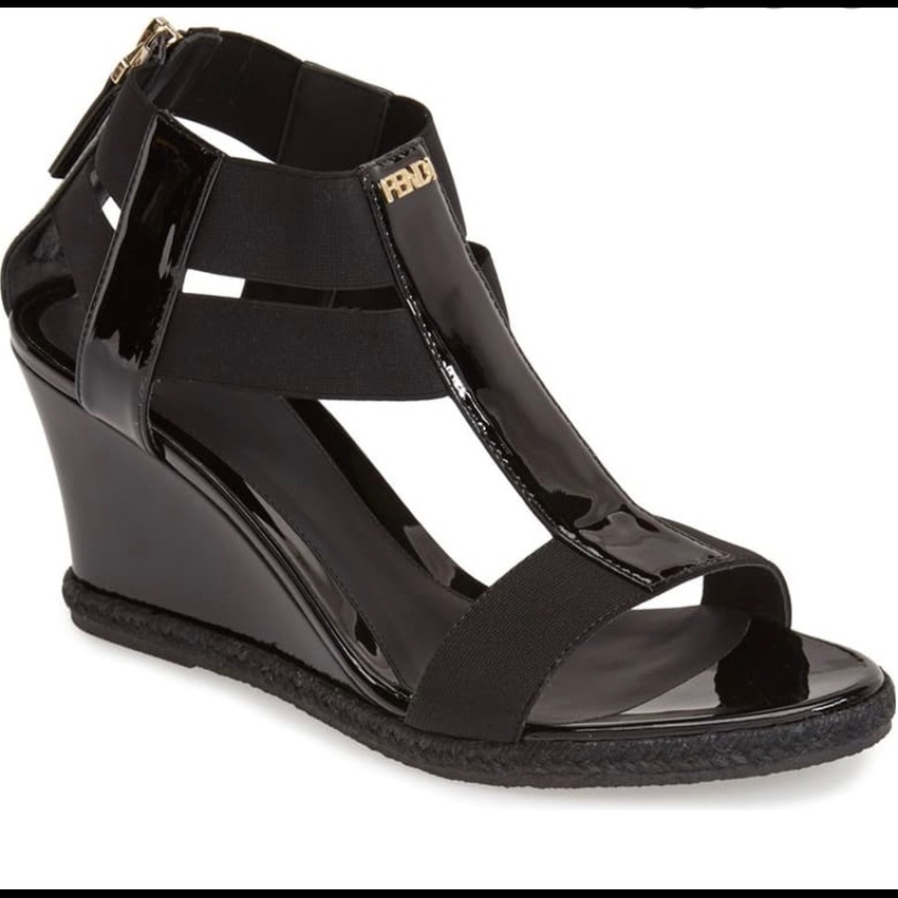 Brand New Fendi wedges